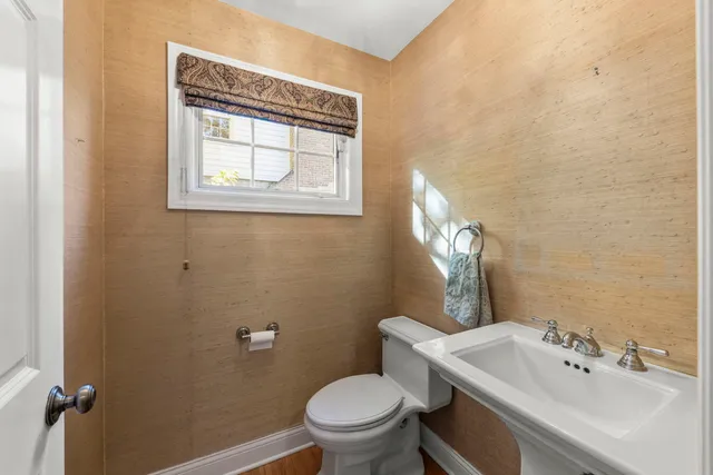 $1,250,000 | 707 Revere Road, Glen Ellyn, IL 60137