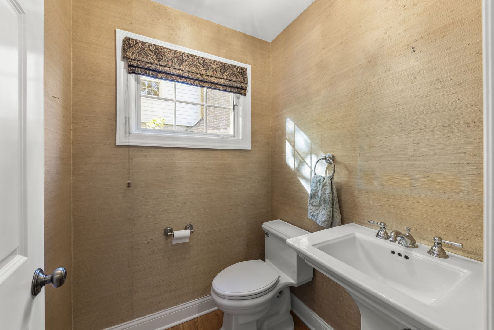707 Revere Road Glen Ellyn, IL 60137 - Photo 19 of 52 Gallery Image 19