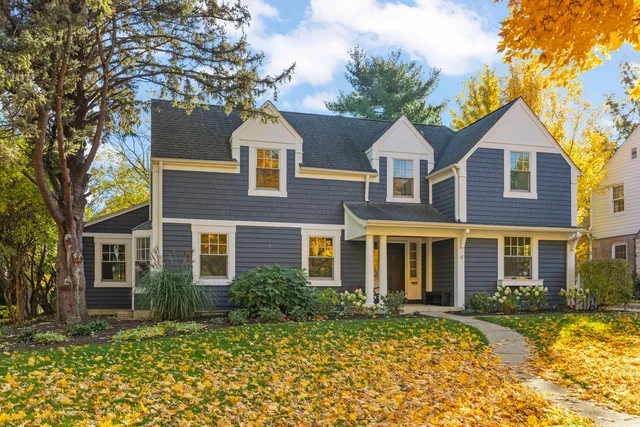 $1,250,000 | 707 Revere Road, Glen Ellyn, IL 60137