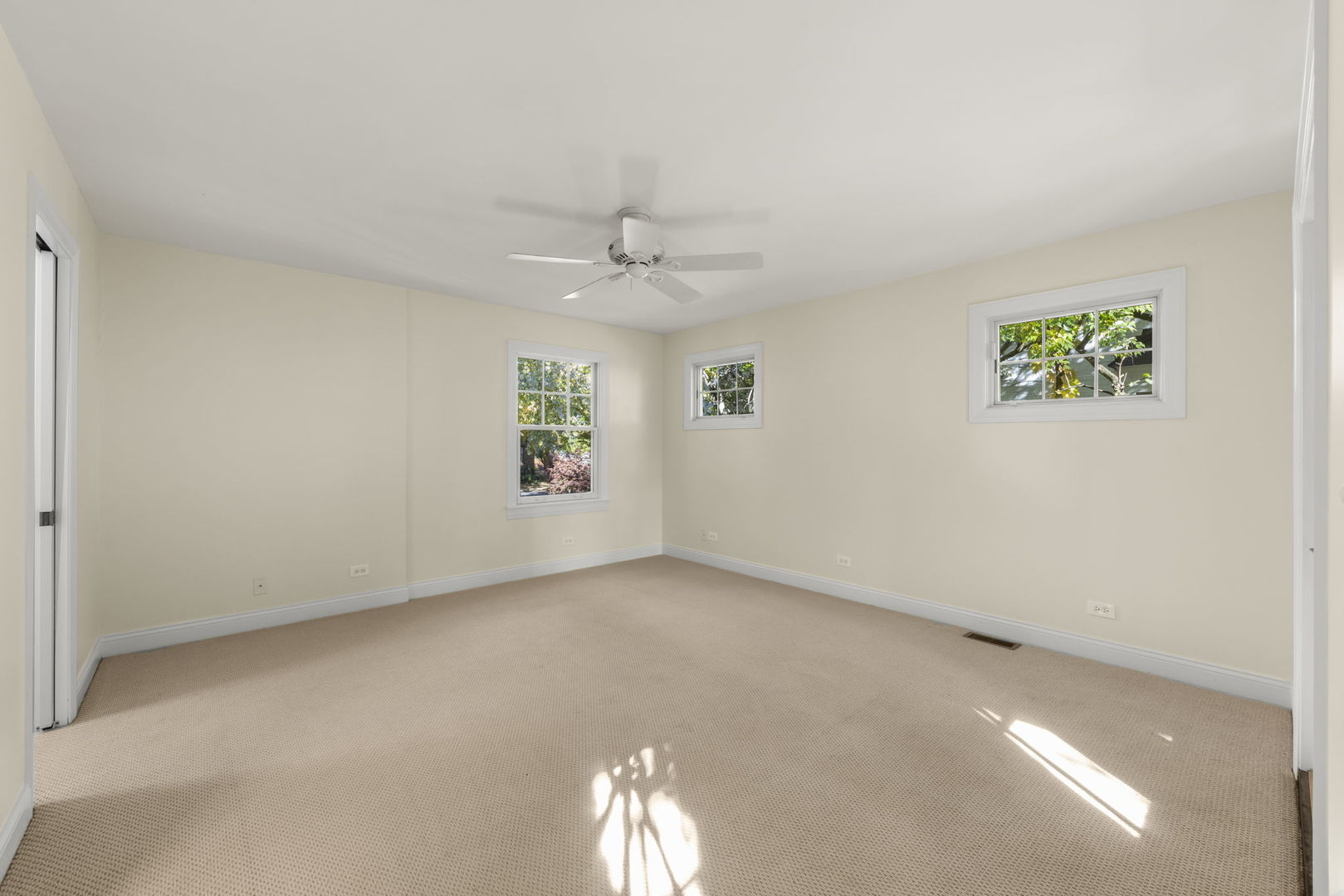 707 Revere Road Glen Ellyn, IL 60137 - Photo 23 of 52 Gallery Image 23