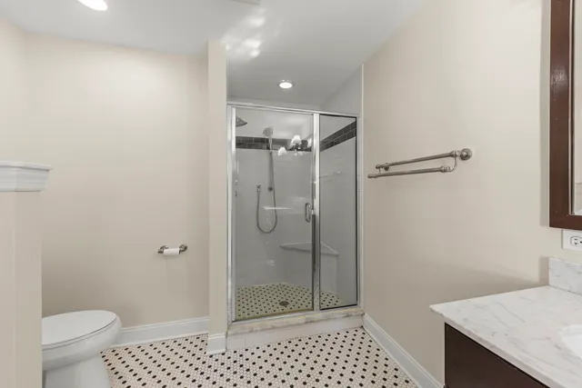 $1,250,000 | 707 Revere Road, Glen Ellyn, IL 60137