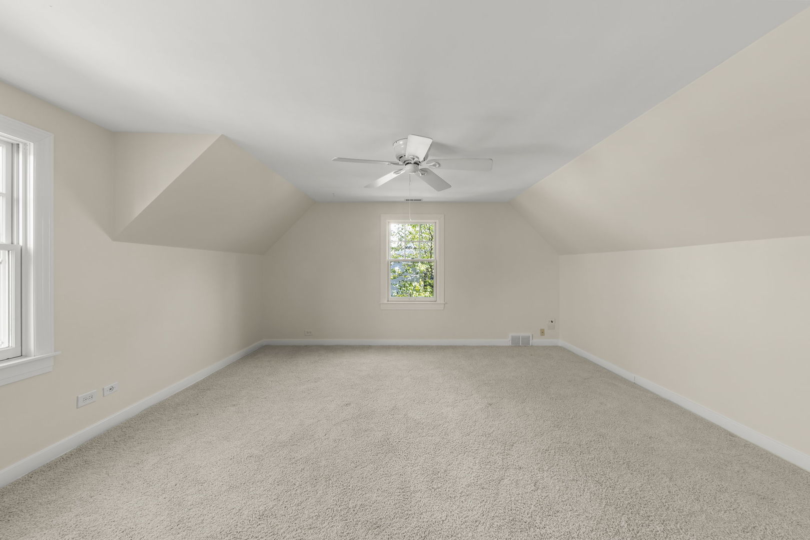 707 Revere Road Glen Ellyn, IL 60137 - Photo 33 of 52 Gallery Image 33