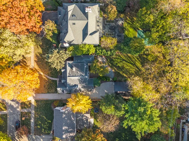 $1,250,000 | 707 Revere Road, Glen Ellyn, IL 60137