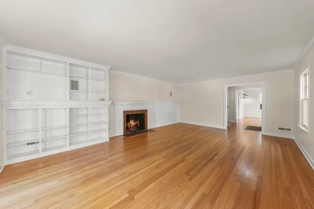 $1,250,000 | 707 Revere Road, Glen Ellyn, IL 60137