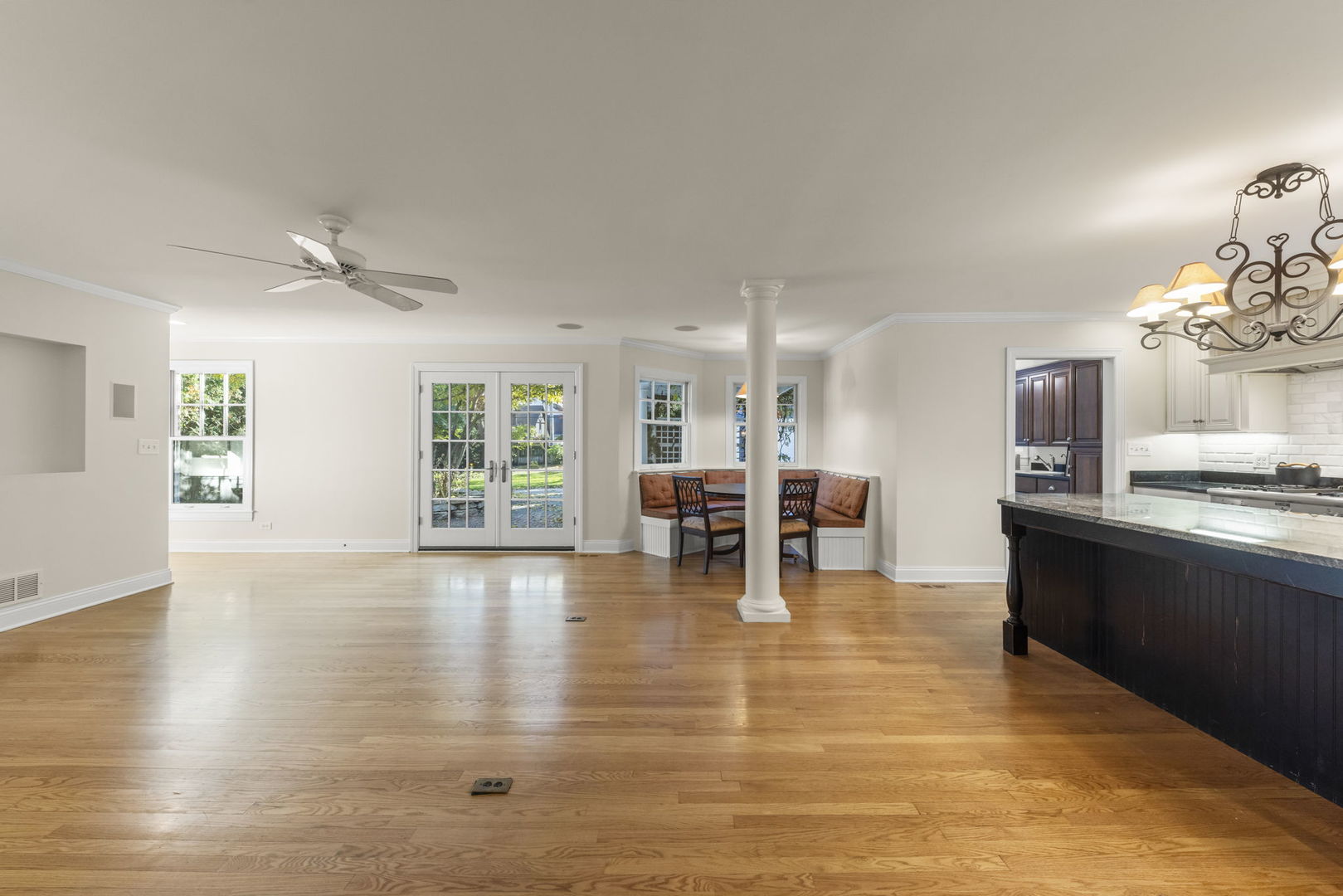 707 Revere Road Glen Ellyn, IL 60137 - Photo 9 of 52 Gallery Image 9