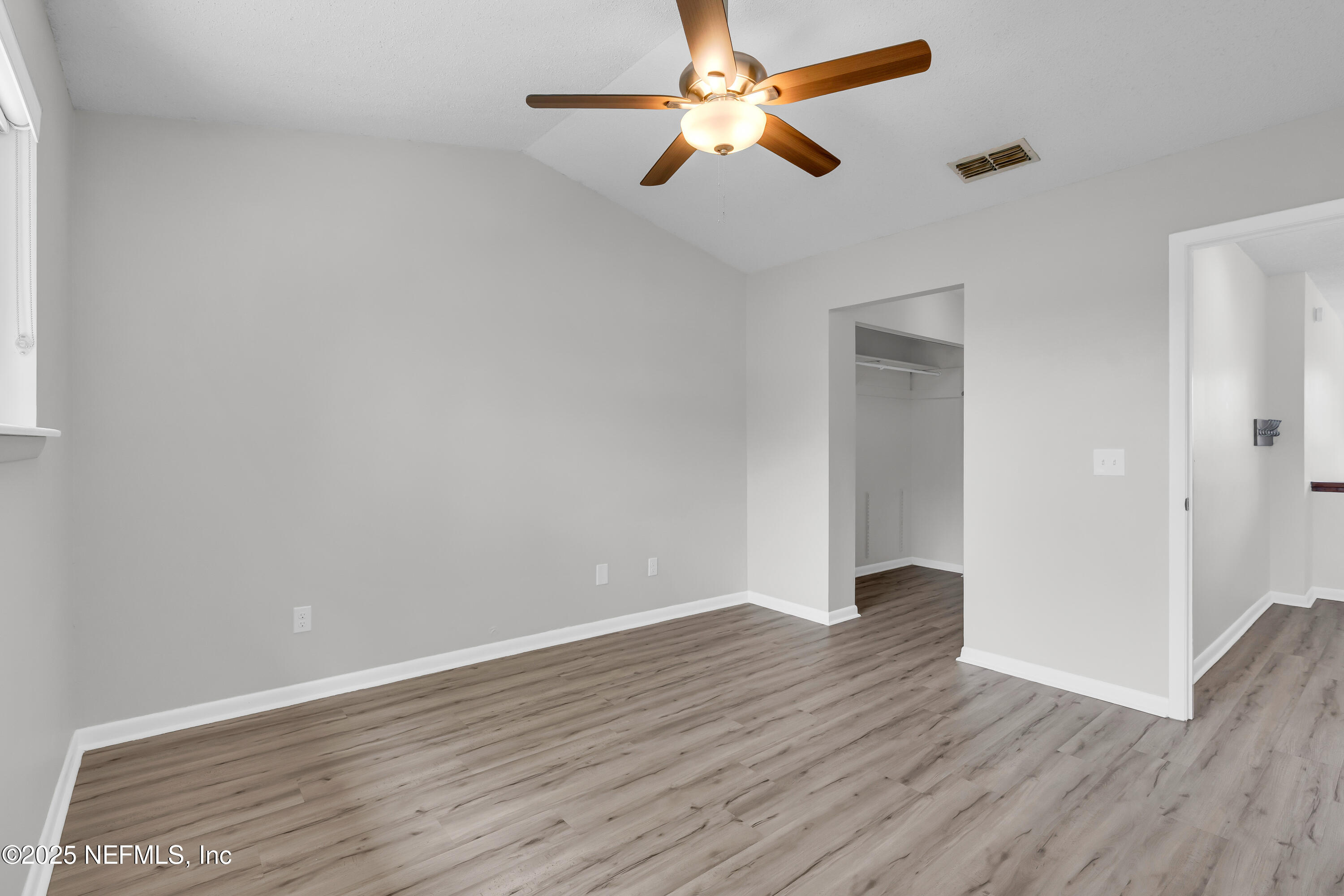 9360 Craven Road, Unit 703 Jacksonville, FL 32257 - Photo 34 of 95 master bed 2