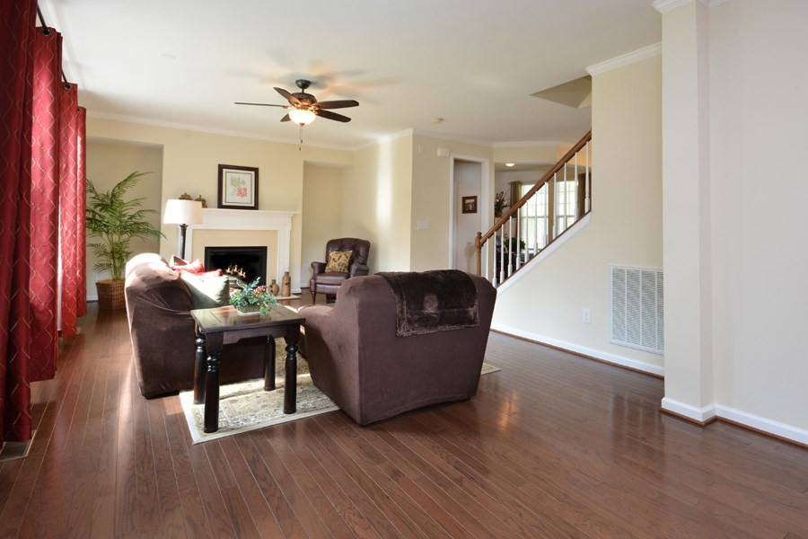 1007 Lakeview Road Durham, NC 27712 - Photo 7 of 25 Family Room