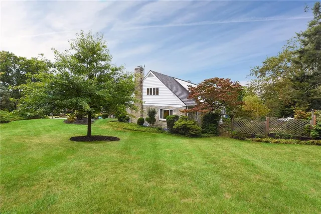 a view of an outdoor space and a yard