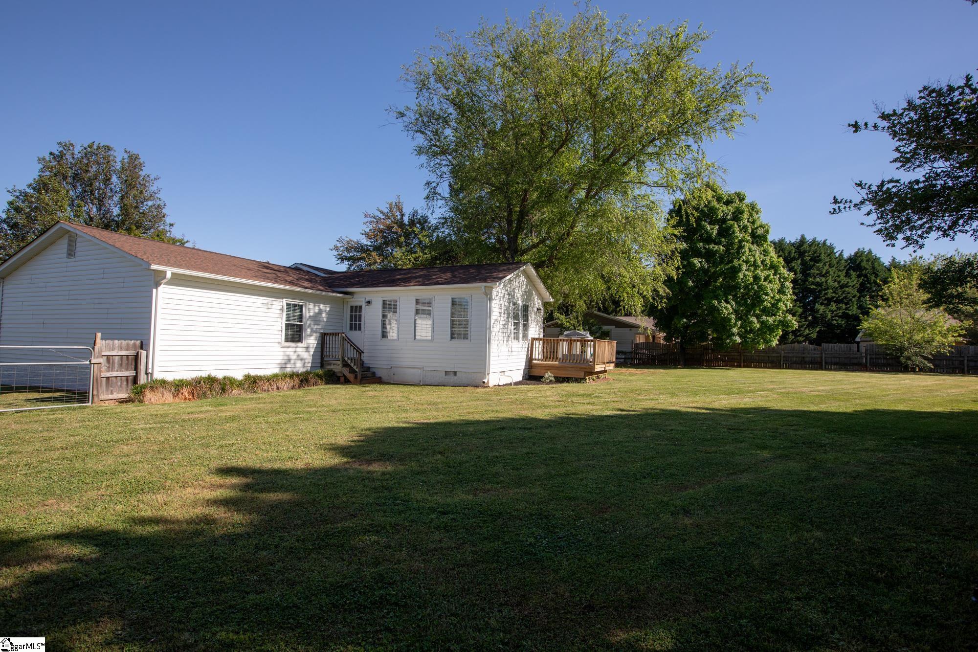 1791 Brockman McClimon Road Greer, SC 29651 - Photo 26 of 34 Gallery Image 26