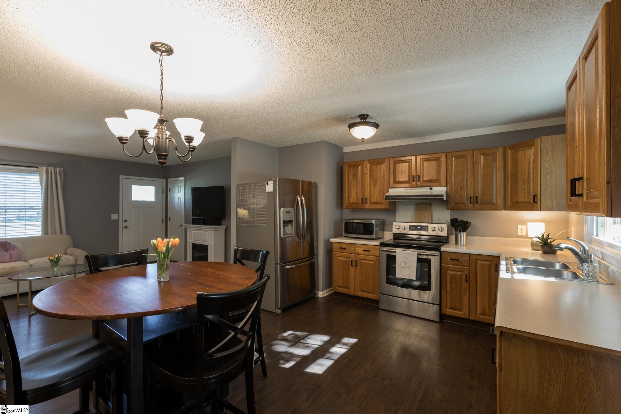 1791 Brockman McClimon Road Greer, SC 29651 - Photo 6 of 34 Gallery Image 6