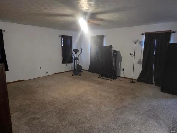 $180,000 | 305 North Pike Street, Kempton, IN 46049