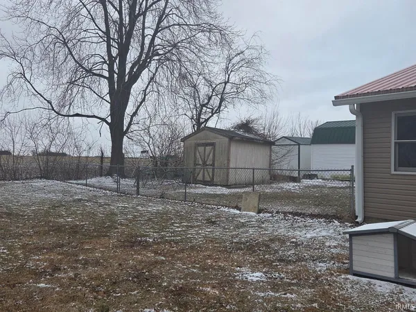 $180,000 | 305 North Pike Street, Kempton, IN 46049