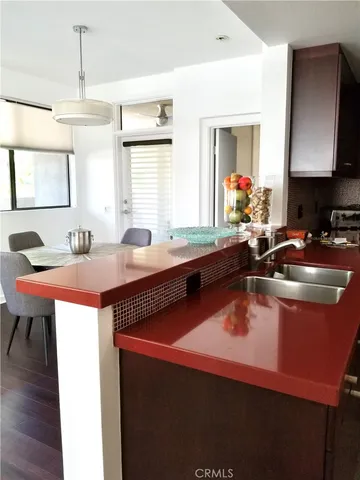 $3,000 | 850 East Palm Canyon Drive, Unit 203, Palm Springs, CA 92264