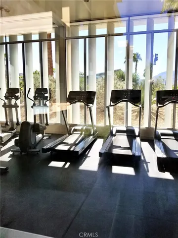 $3,000 | 850 East Palm Canyon Drive, Unit 203, Palm Springs, CA 92264