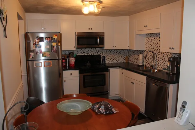 $1,600 | 24 Spencer Road, Unit 12N, Boxborough, MA 01719