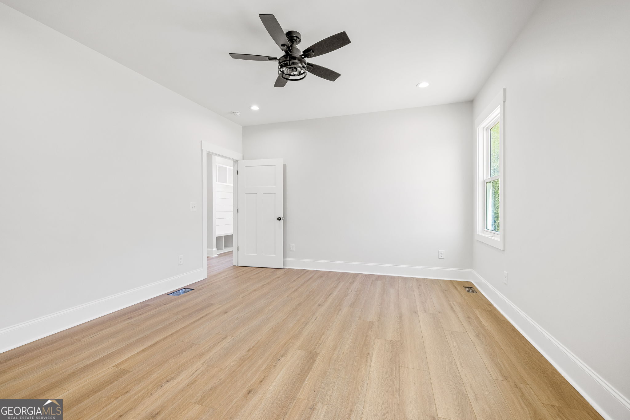 405 Roper Drive Clarkesville, GA 30523 - Photo 11 of 35