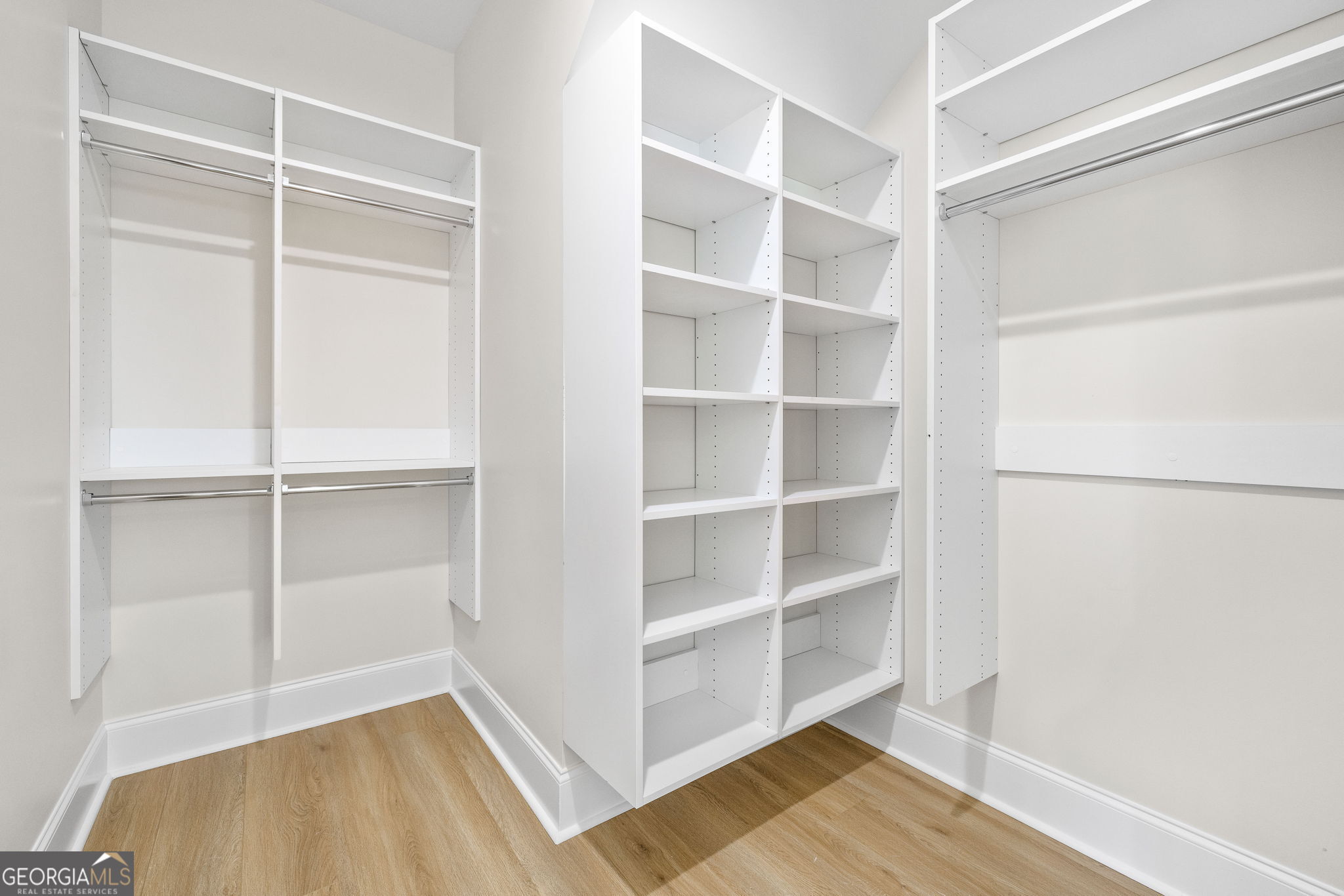 405 Roper Drive Clarkesville, GA 30523 - Photo 14 of 35