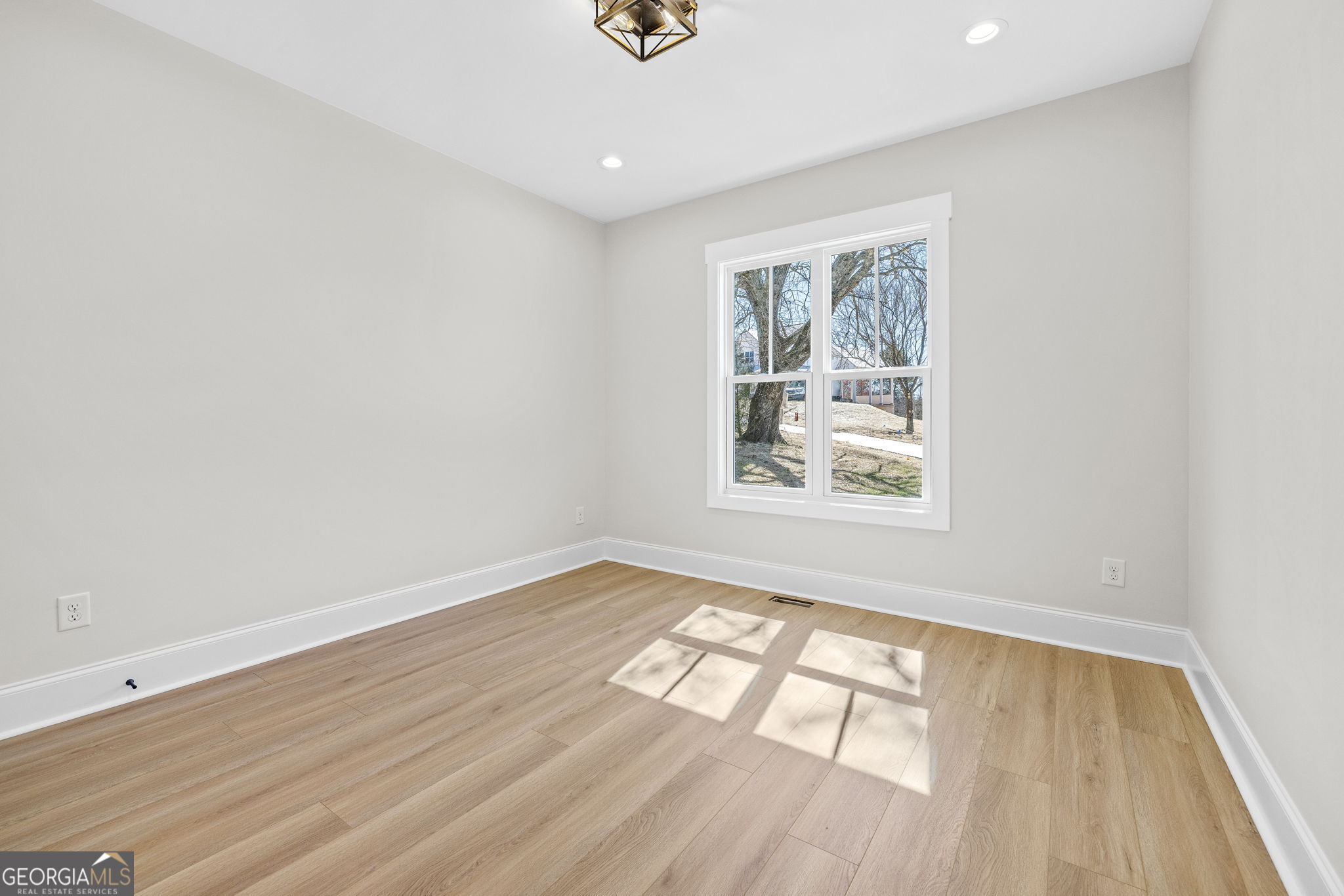 405 Roper Drive Clarkesville, GA 30523 - Photo 18 of 35