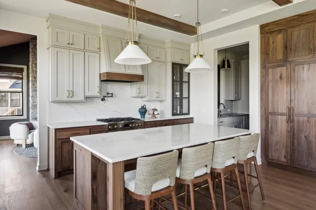 $1,965,000 | 6310 Poplar Lane, Hamel, MN 55340