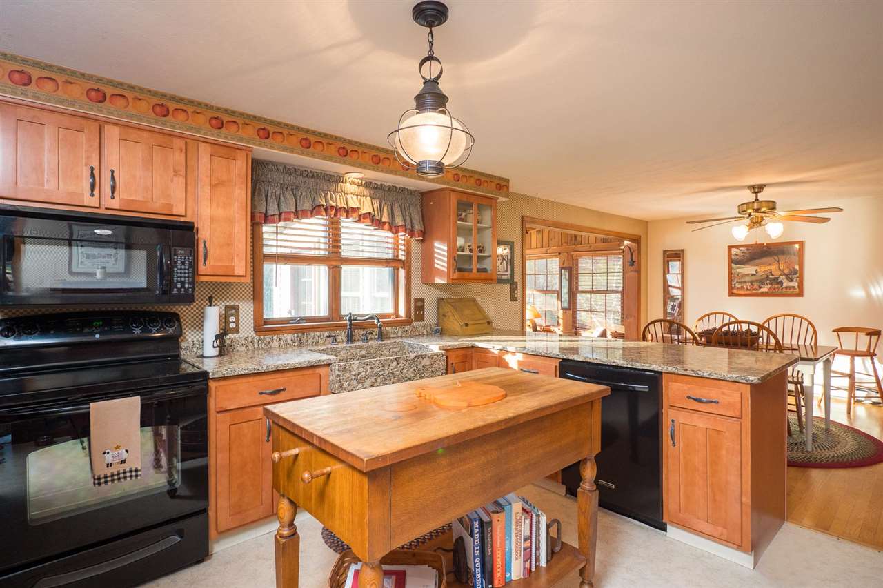 23 Turkey Ridge Road Newmarket, NH 03857 - Photo 4 of 40 Gallery Image 4