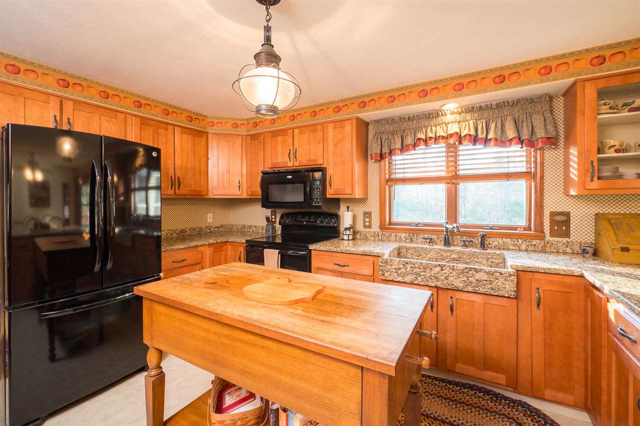 23 Turkey Ridge Road Newmarket, NH 03857 - Photo 8 of 40 Gallery Image 8