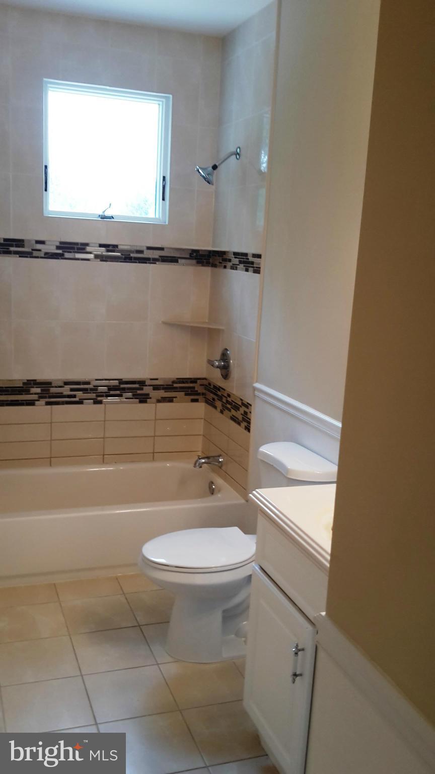 7229 Barry Road Alexandria, VA 22315 - Photo 20 of 30 Bath