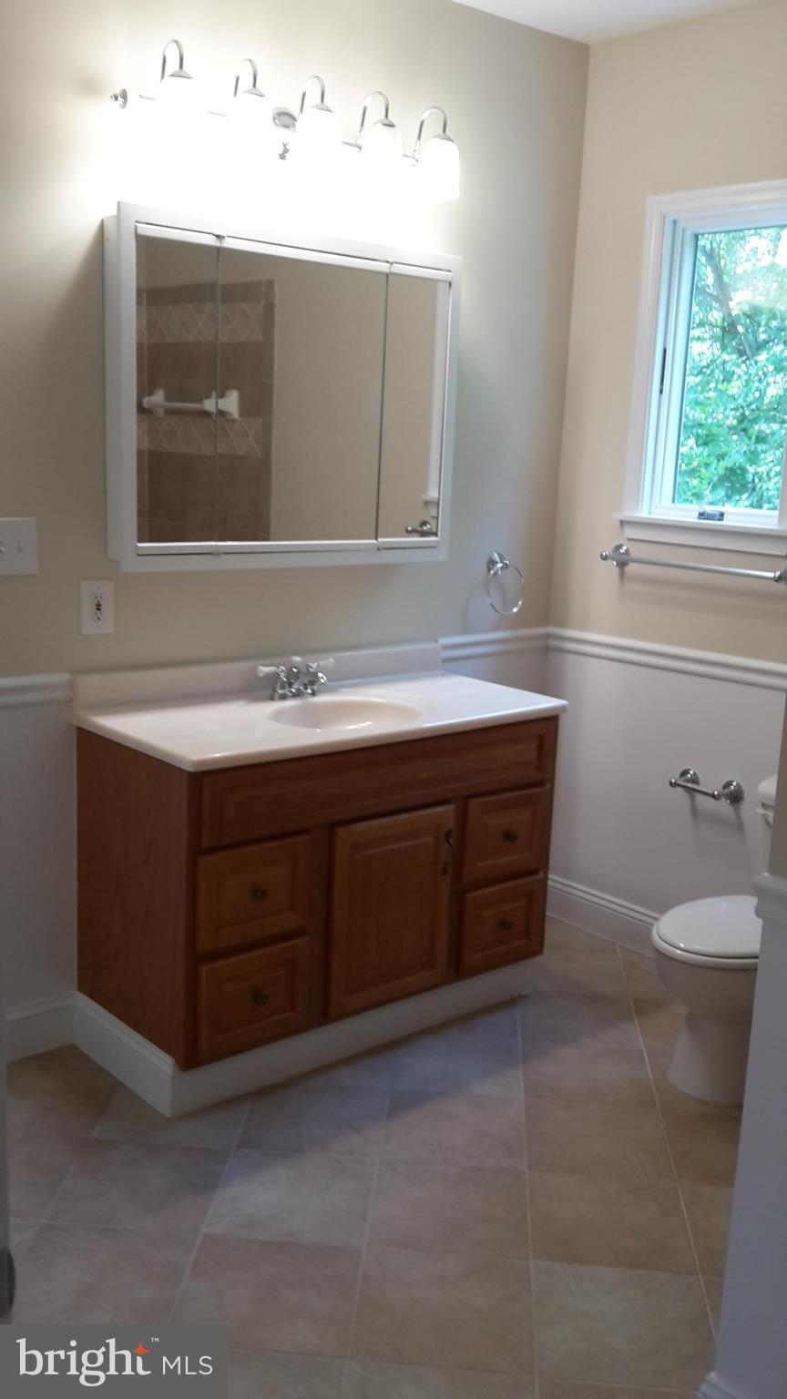 7229 Barry Road Alexandria, VA 22315 - Photo 23 of 30 Bath (Master)