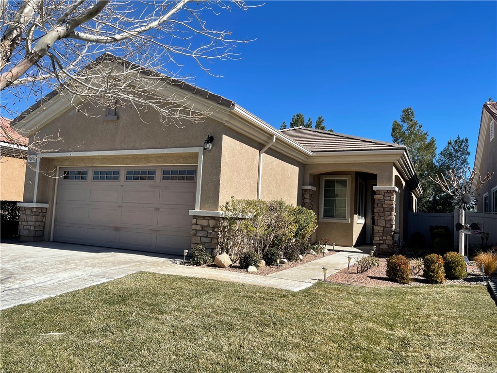 10663 Bridge Haven Road Apple Valley, CA 92308 - Photo 1 of 1 Front Yard