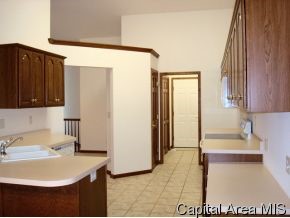 4073 Highbury Drive Springfield, IL 62711 - Photo 3 of 12 Gallery Image 3