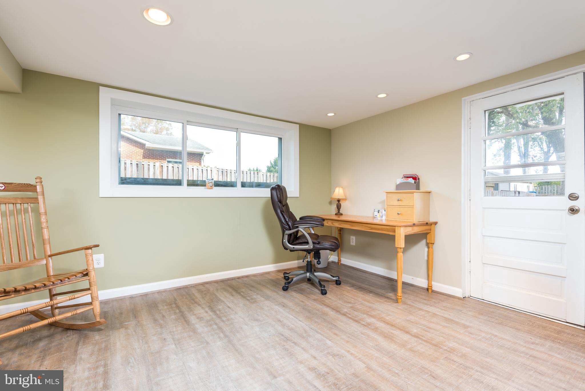 339 Dover Road Warrenton, VA 20186 - Photo 25 of 36 Gallery Image 25