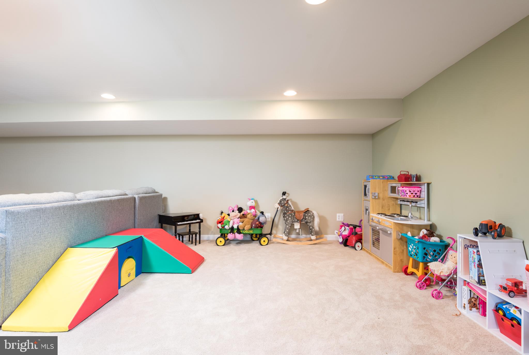 339 Dover Road Warrenton, VA 20186 - Photo 26 of 36 Gallery Image 26
