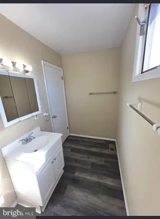 $2,100 | 525 Blackbird Drive, Bear, DE 19701