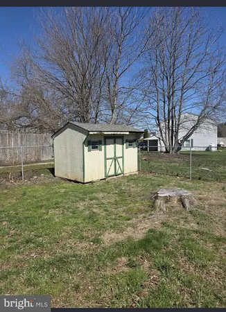 $2,100 | 525 Blackbird Drive, Bear, DE 19701