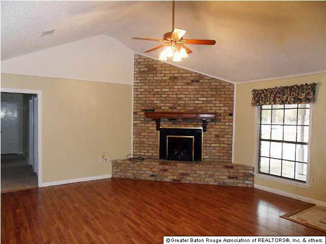 34220 Cane Market Road Walker, LA 70785 - Photo 3 of 19