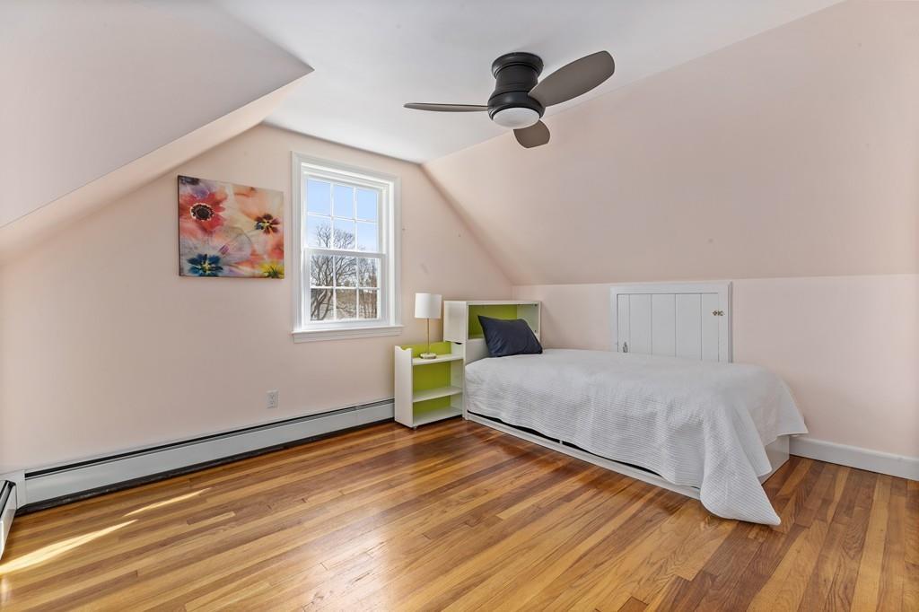 17 Simmons Road Hingham, MA 02043 - Photo 11 of 14 Gallery Image 11