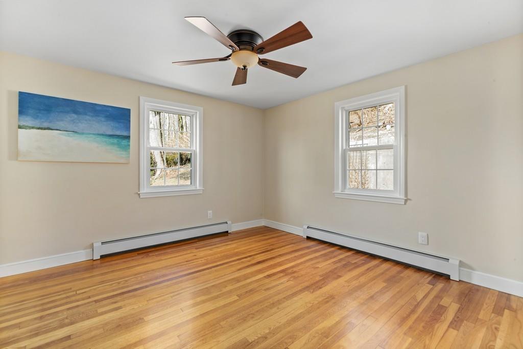17 Simmons Road Hingham, MA 02043 - Photo 8 of 14 Gallery Image 8