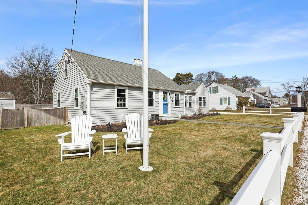 107 Lewis Road Yarmouth, MA 02673 - Photo 5 of 41