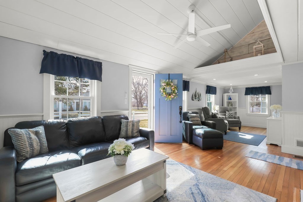 107 Lewis Road Yarmouth, MA 02673 - Photo 8 of 41