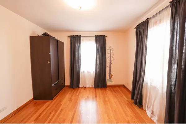 $379,000 | 4436 South Komensky Avenue, Chicago, IL 60632
