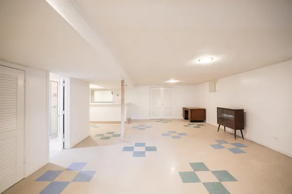 $379,000 | 4436 South Komensky Avenue, Chicago, IL 60632