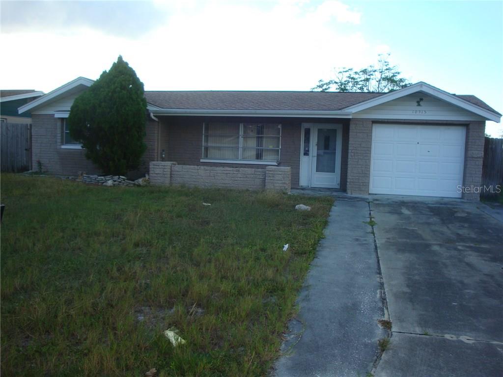 10915 Queens Road Port Richey, FL 34668 - Photo 1 of 1 Front
