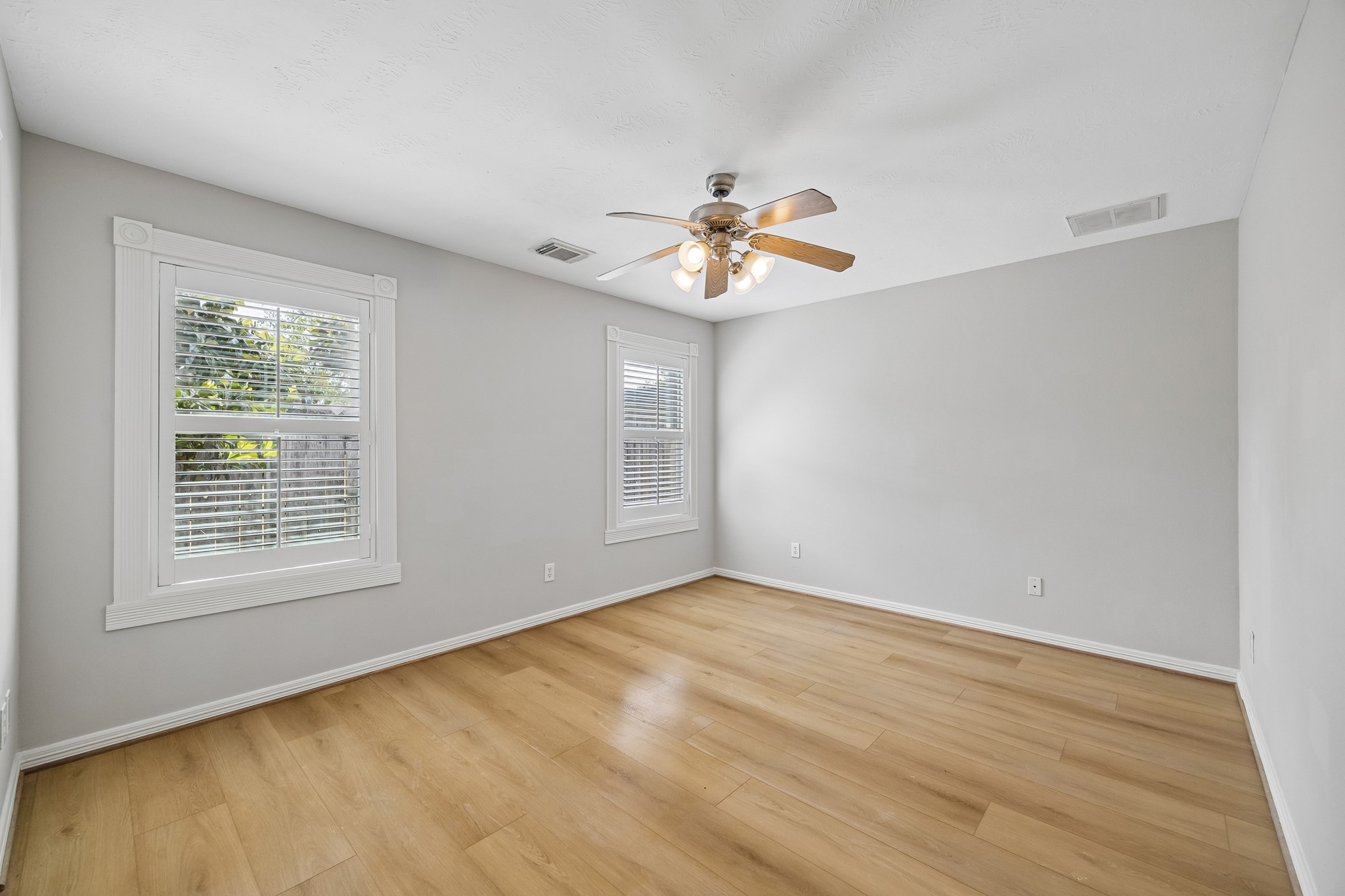 3506 Garrow Street Houston, TX 77003 - Photo 7 of 10
