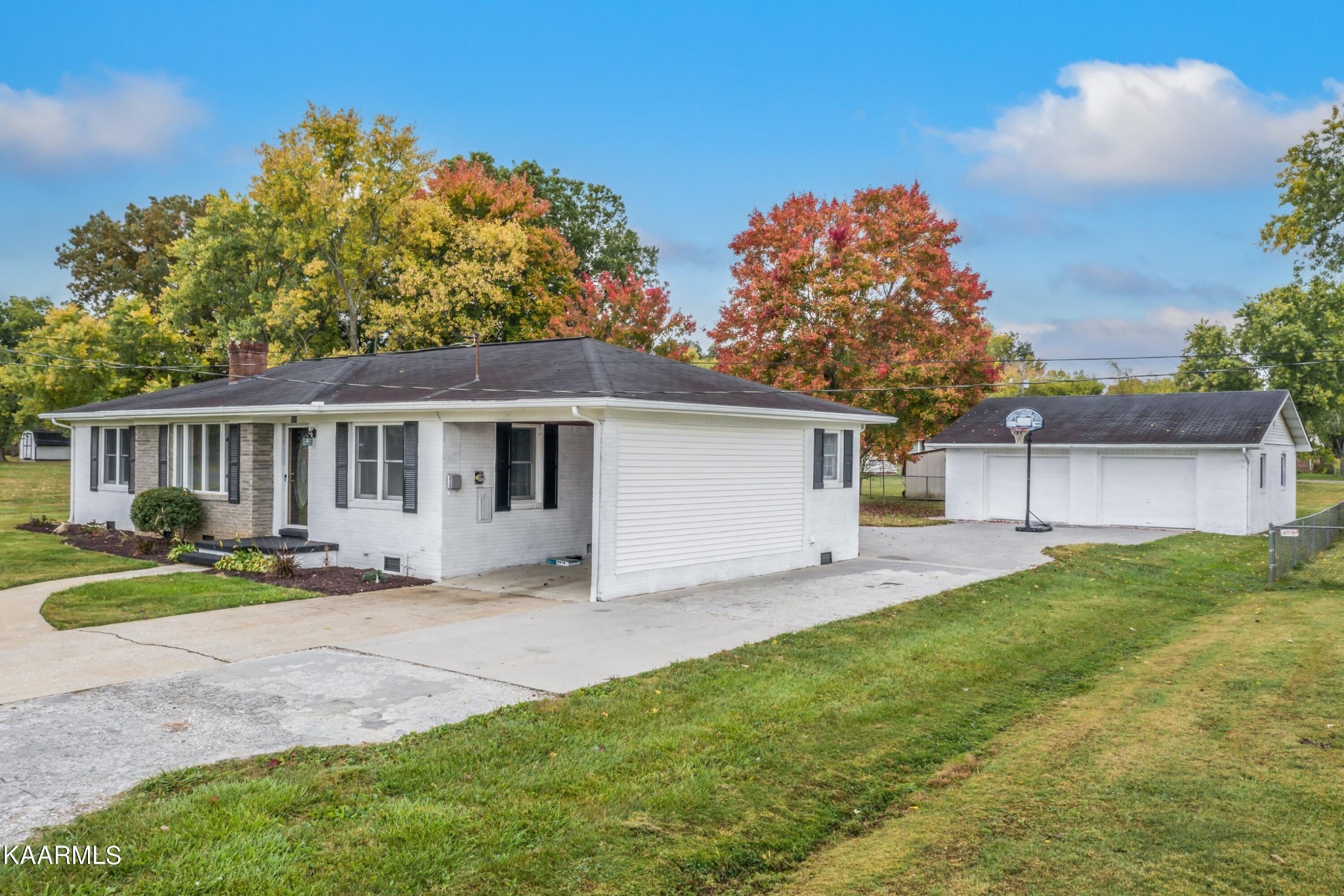 339 Rich Road Newport, TN 37821 - Photo 2 of 29 Gallery Image 2