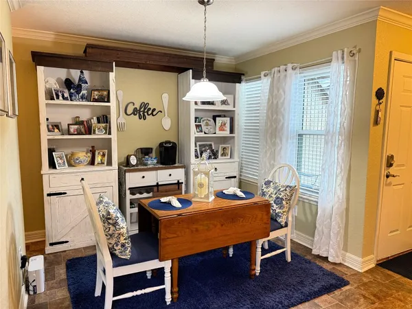 $108,500 | 418 Garland Drive, Unit 120, Lake Jackson, TX 77566