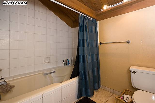 4521 Lower Honoapiilani Road, Unit 4B2 Lahaina, HI 96761 - Photo 15 of 15 Gallery Image 15