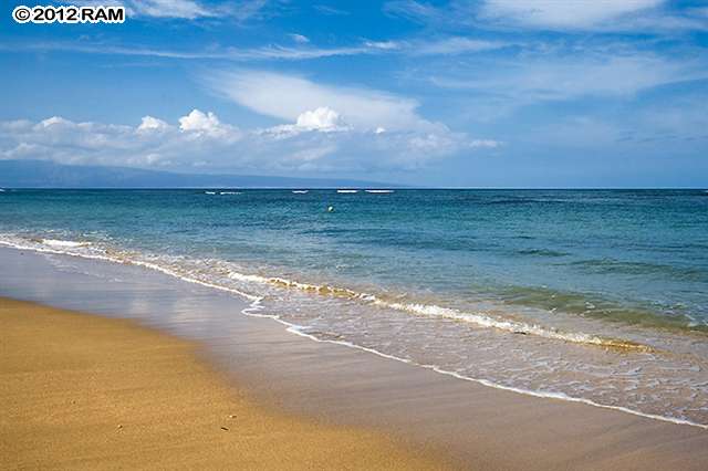 4521 Lower Honoapiilani Road, Unit 4B2 Lahaina, HI 96761 - Photo 2 of 15 Gallery Image 2
