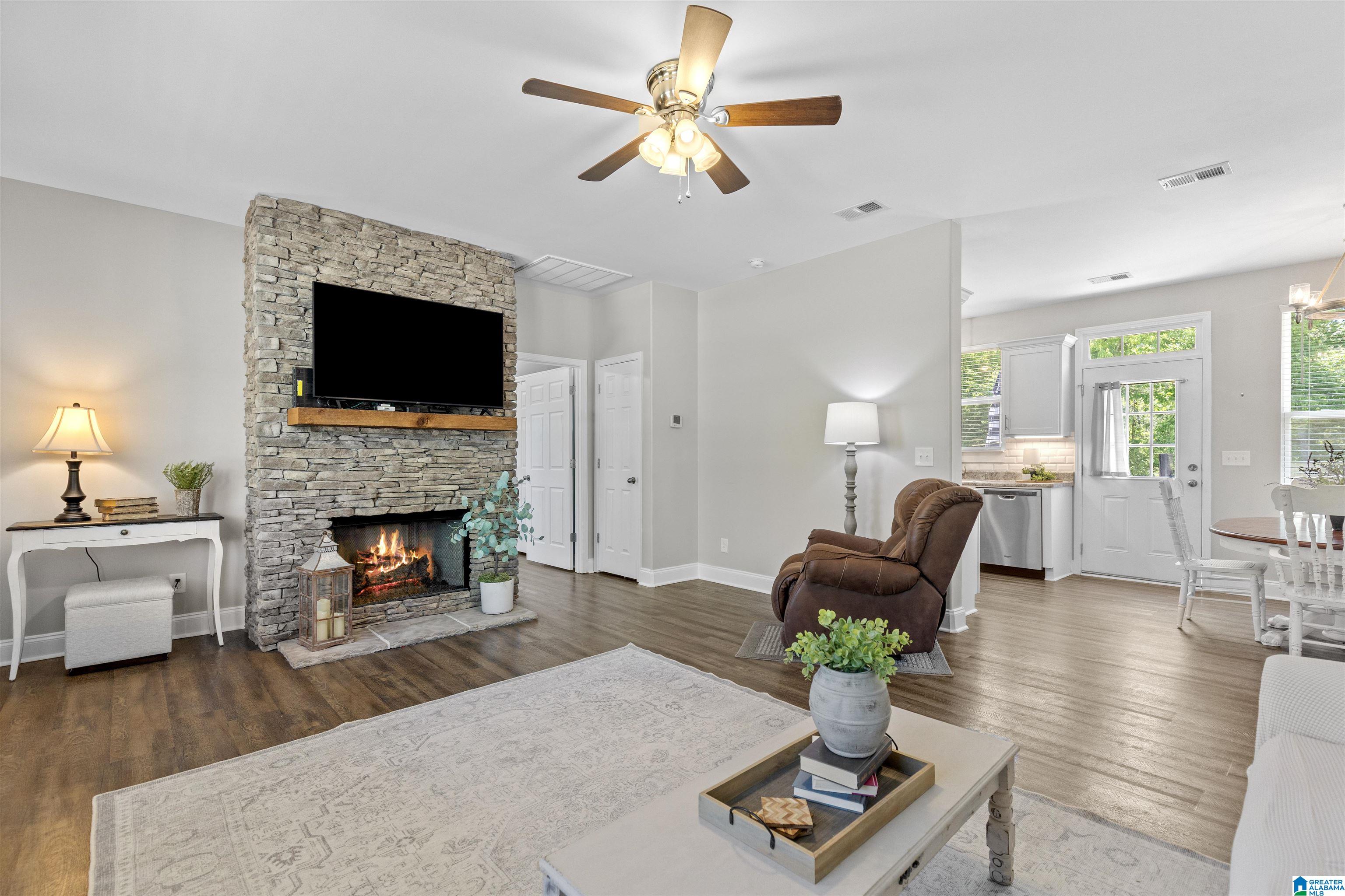 8027 Loggins Road Bessemer, AL 35022 - Photo 3 of 36 Gallery Image 3