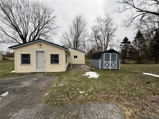 $155,000 | 7458 Surbrook Road, Lysander, NY 13027