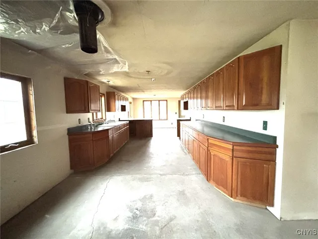 $155,000 | 7458 Surbrook Road, Lysander, NY 13027