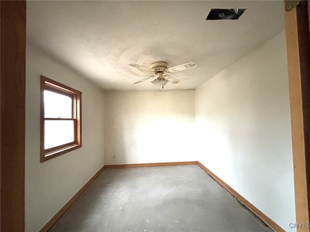 7458 Surbrook Road Lysander, NY 13027 - Photo 16 of 49